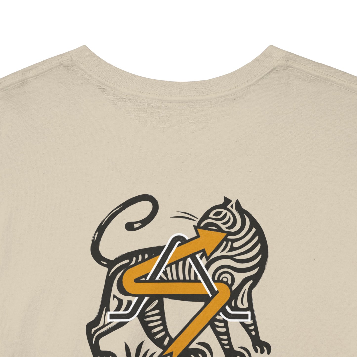 Unisex Heavy Cotton Tee - Made in Germany - Primitive Tiger
